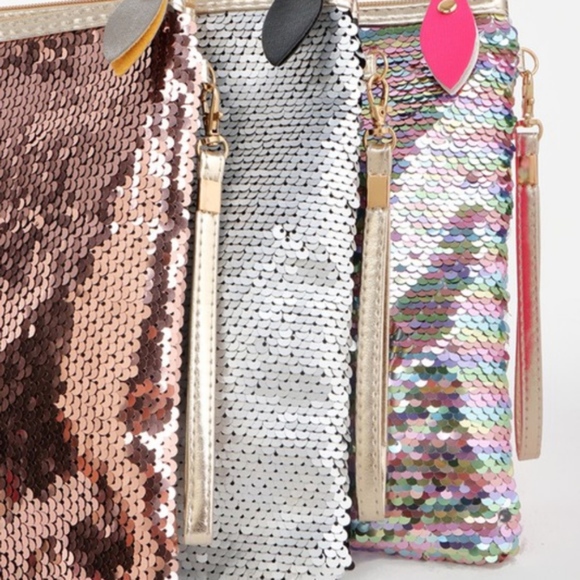 REBA MUST HAVE Clutch - 2 COLORS - Picture 6 of 8